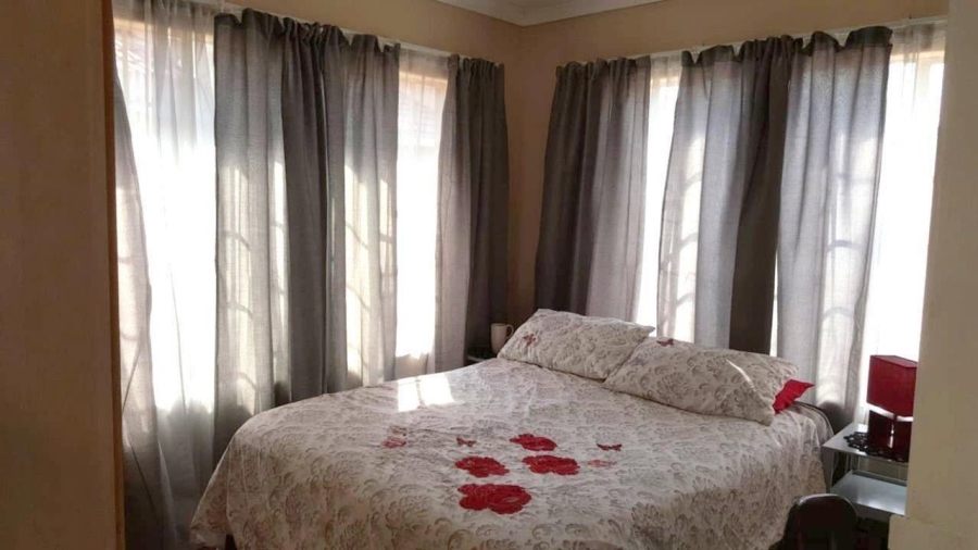 2 Bedroom Property for Sale in Potchefstroom Rural North West